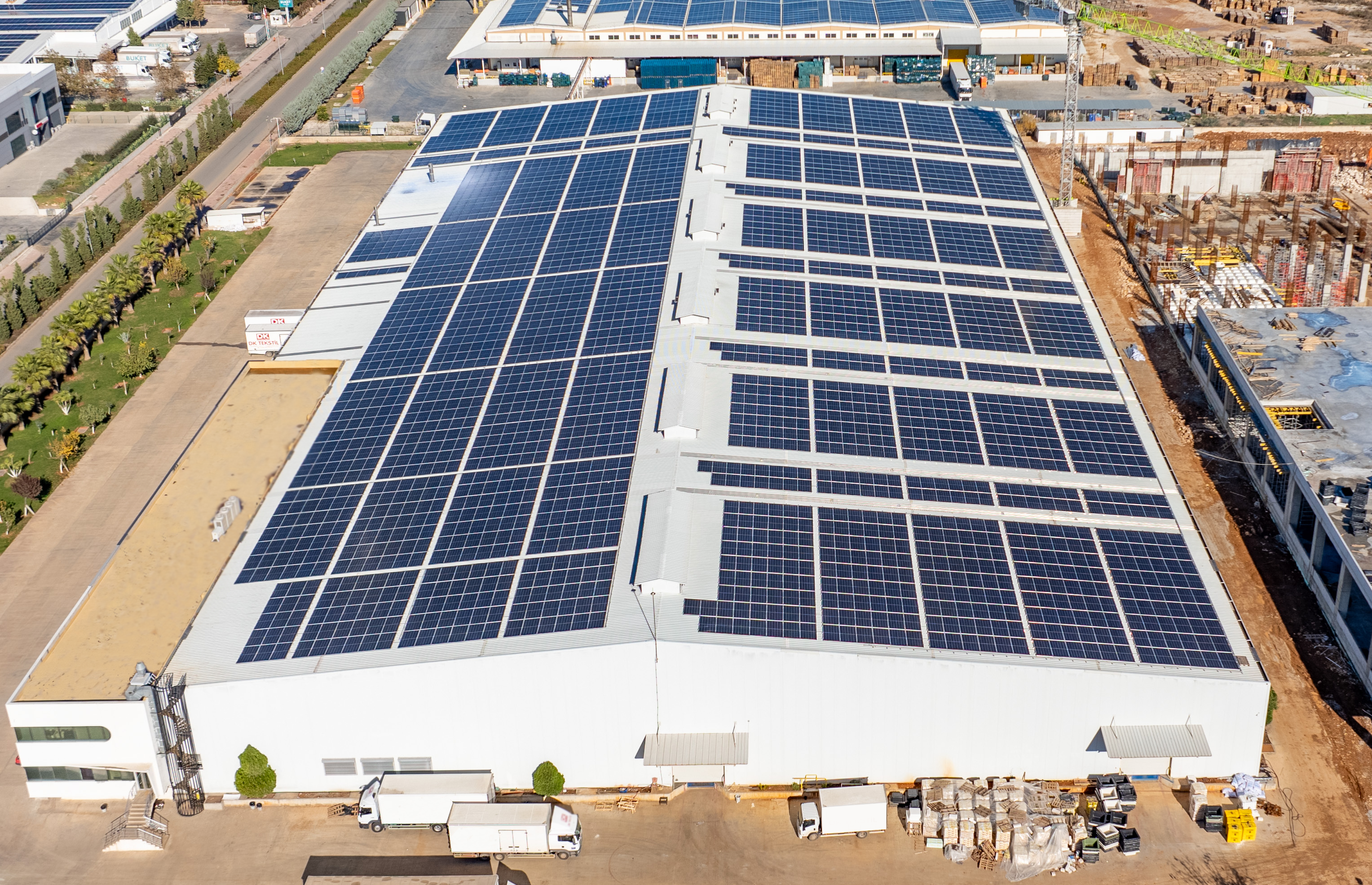 Bir firma daha CW Enerji güneş panelleri ile temiz enerjiye ulaşıyor